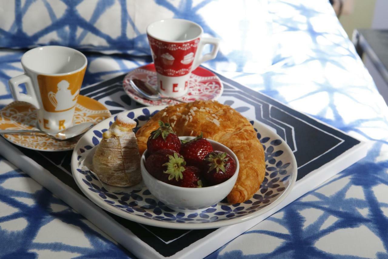 Beb Binario39 Bed and Breakfast Napels Buitenkant foto