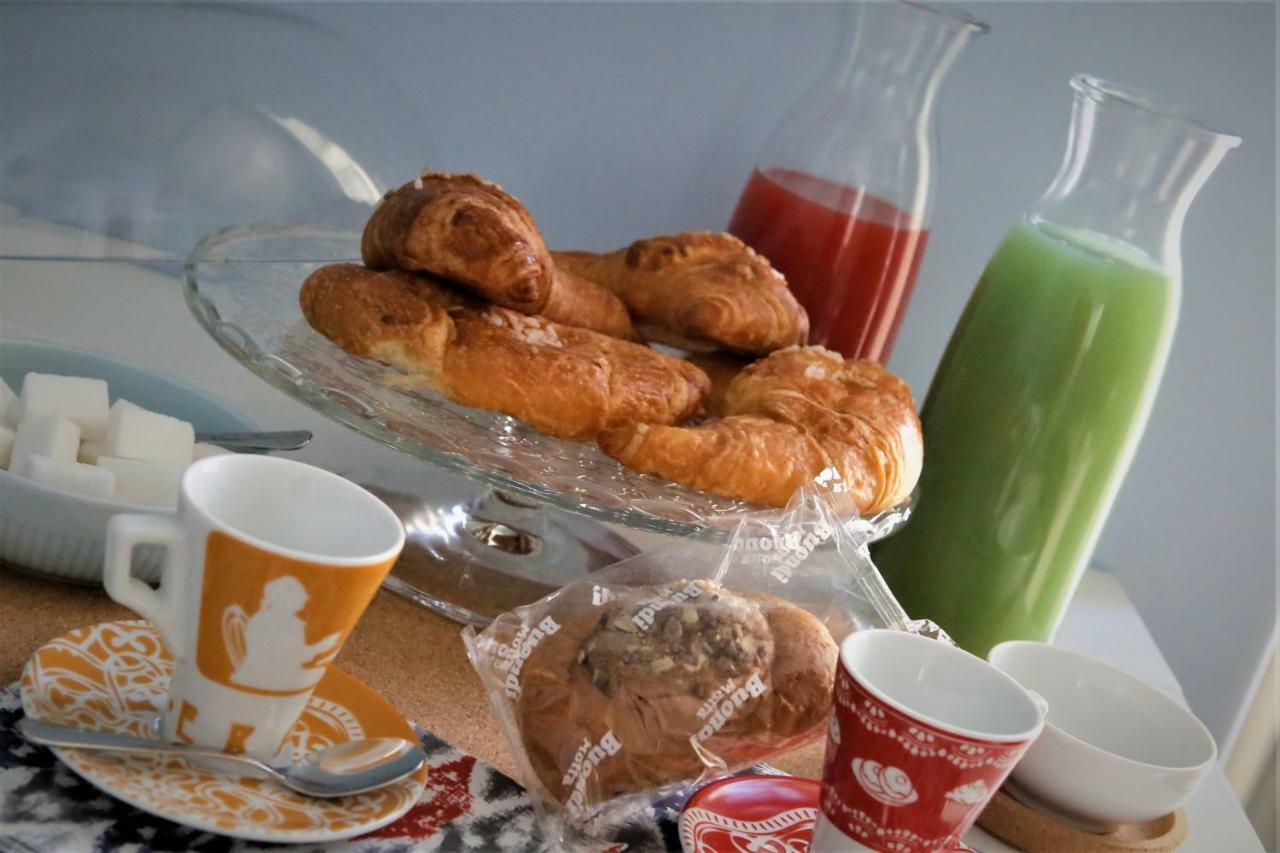 Beb Binario39 Bed and Breakfast Napels Buitenkant foto