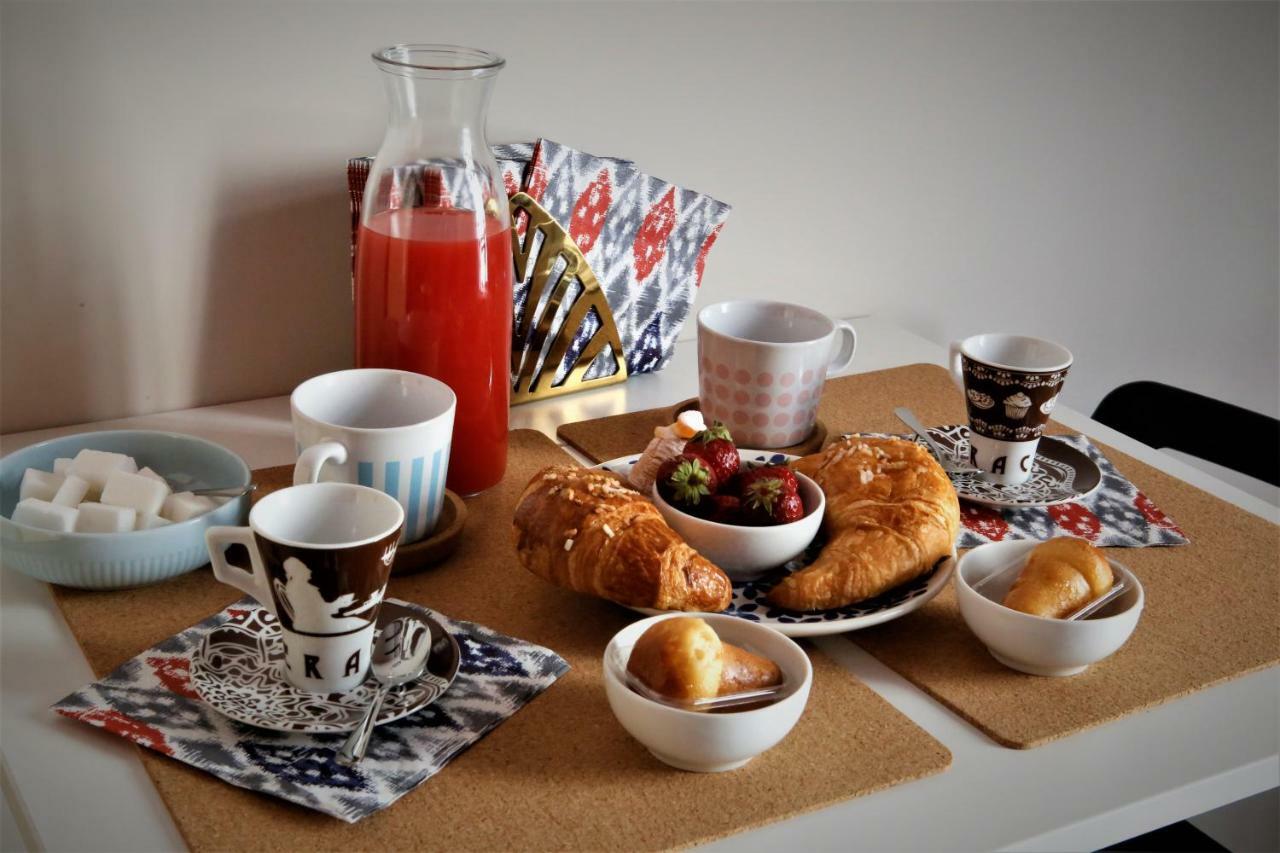 Beb Binario39 Bed and Breakfast Napels Buitenkant foto